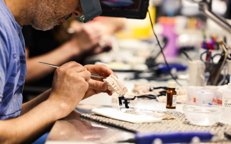 How To Choose the Right Dental Lab for Your Practice