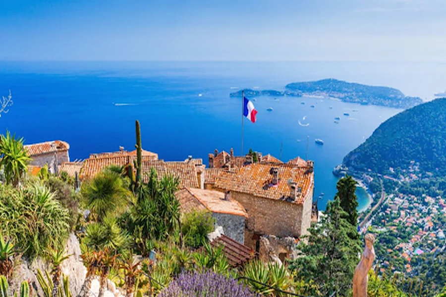 Bonjour, France! How to Plan the Perfect Trip Without Losing Your Mind 2 Bonjour, France